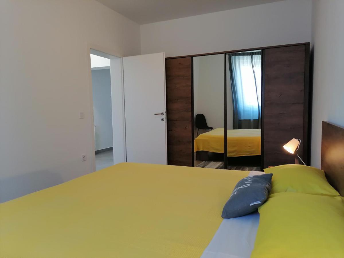 Holiday Apartment Dunja Pula Zewnętrze zdjęcie