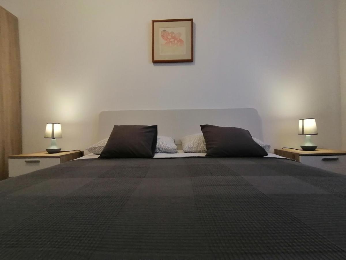 Holiday Apartment Dunja Pula Zewnętrze zdjęcie