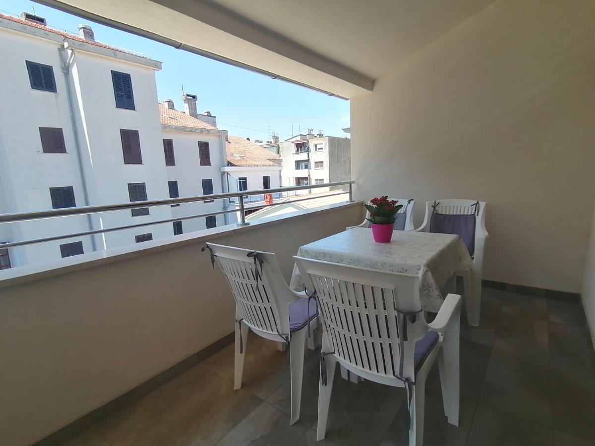 Holiday Apartment Dunja Pula Zewnętrze zdjęcie